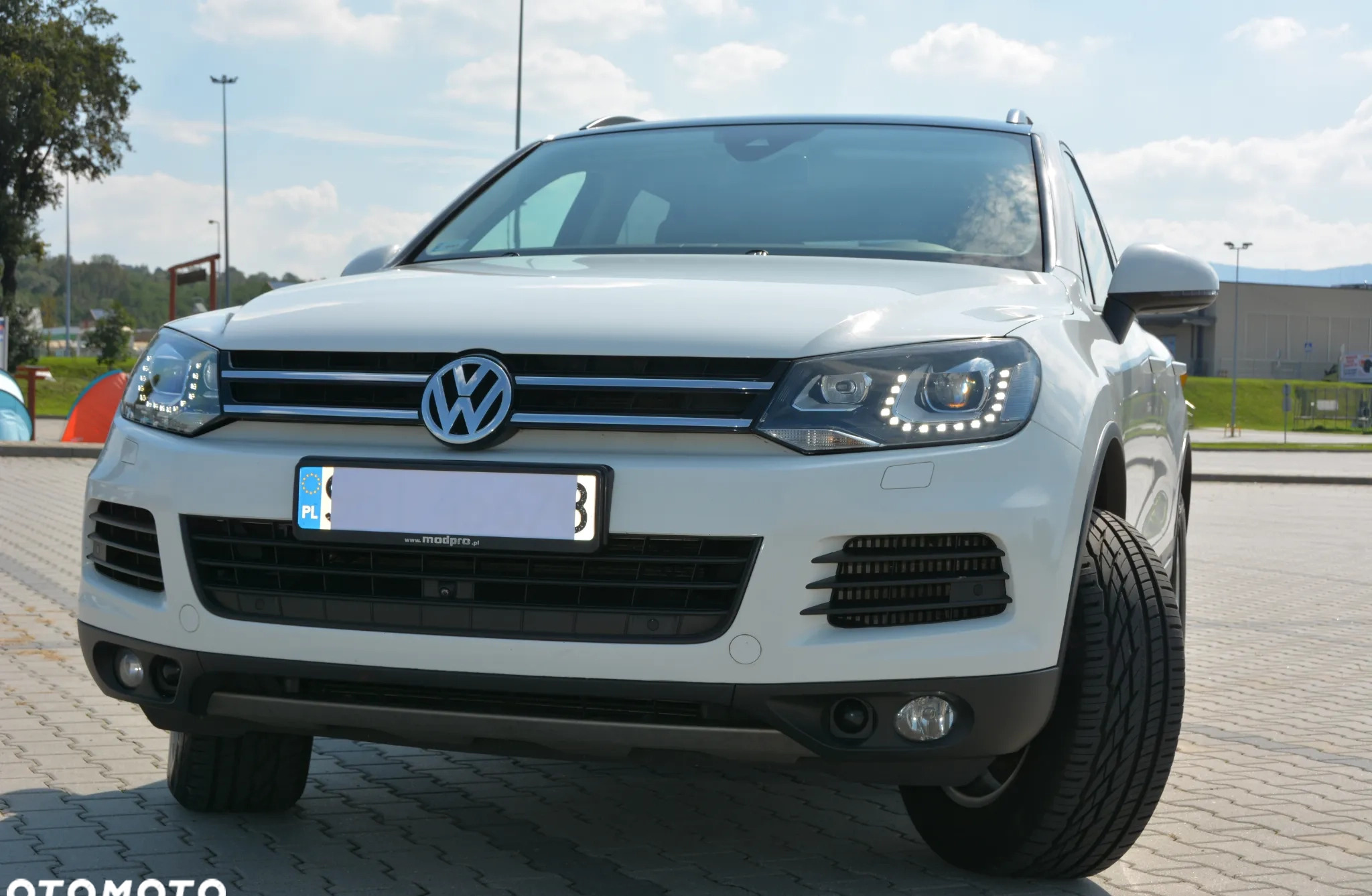 Volkswagen Touareg cena 100000 przebieg: 175588, rok produkcji 2012 z Biała małe 781